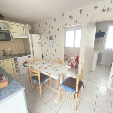 Appartement 3 pièces 132750 €