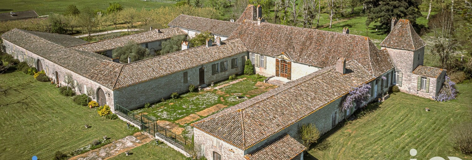 Maison 20 Pièces 650 m² à vendre à Saint-Avit-Saint-Nazaire (33220)