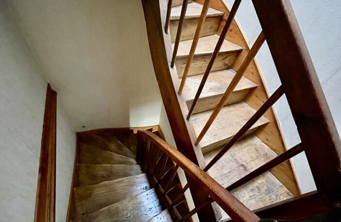 Maison en pierre de 3 pièces principales — photo 5