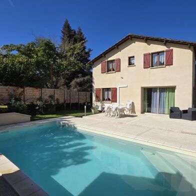 Maison 7 pièces 217764 €