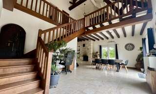 Maison 9 Pièces 240 m² à vendre à Saint-Amand-Montrond (18200)