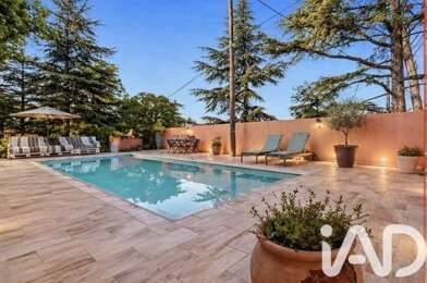 Maison 5 pièces 445000 €