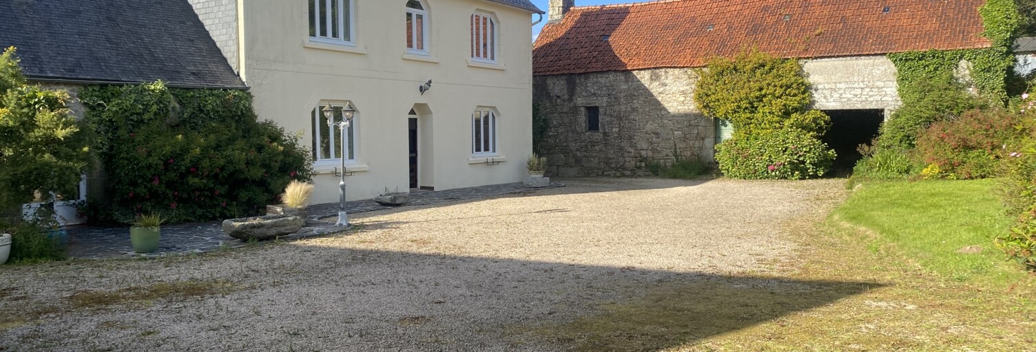 Maison 10 Pièces 184 m² à vendre à Plouégat-Moysan (29650)