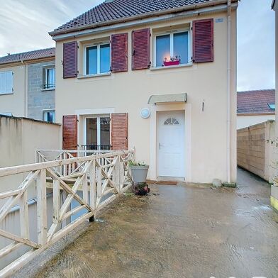 Maison 5 pièces 230000 €