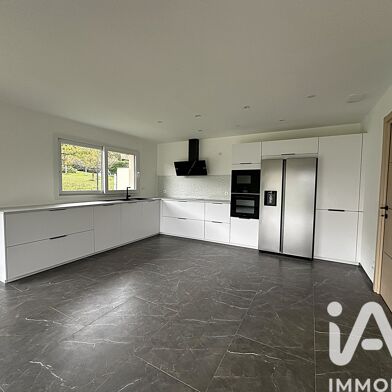 Maison 4 pièces 360000 €