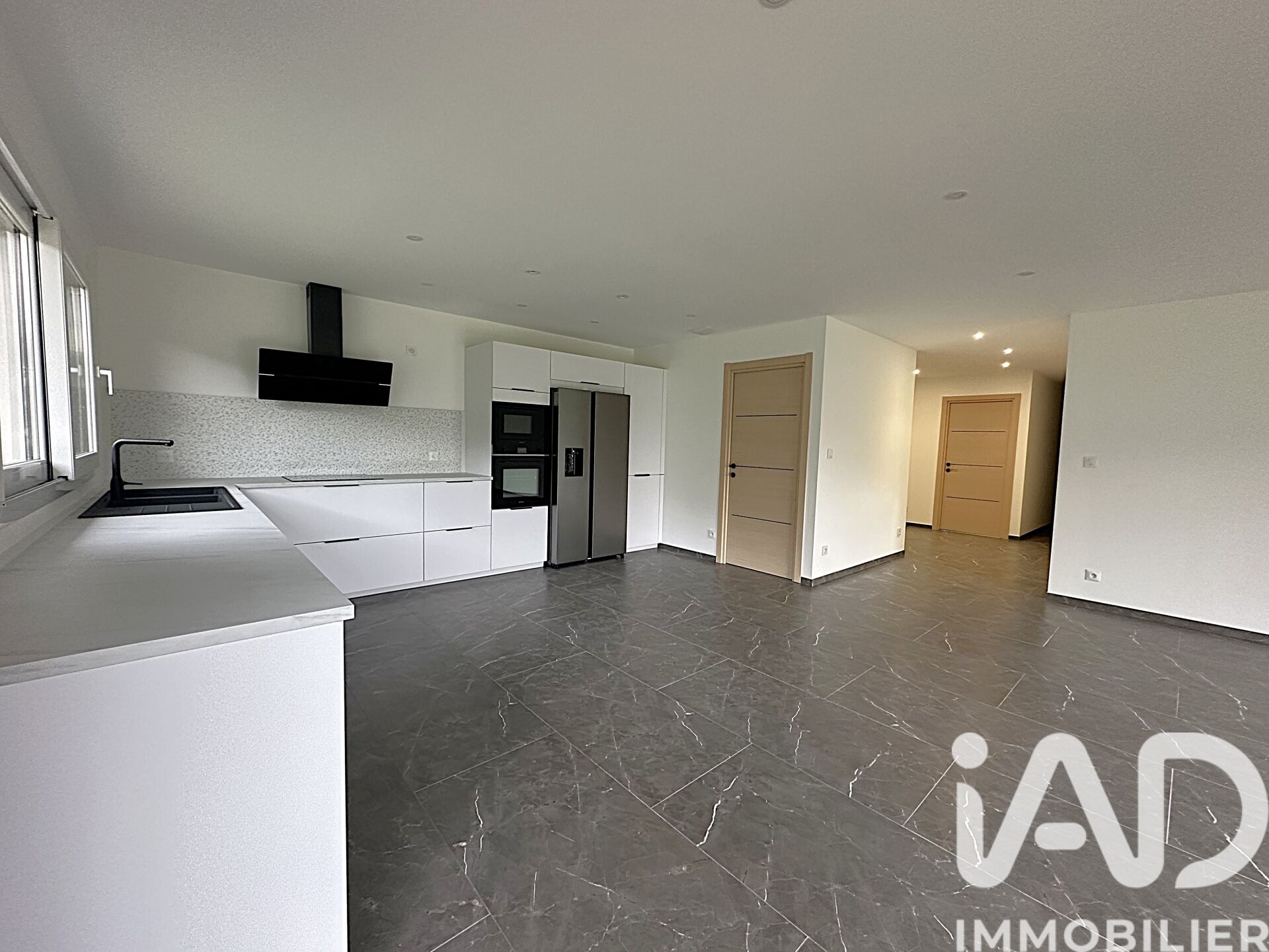 Vente Maison/villa 5 pièces - Photo 4