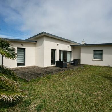 Maison 6 pièces 472500 €