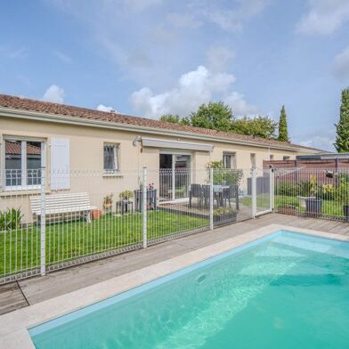 Maison 4 pièces 269610 €