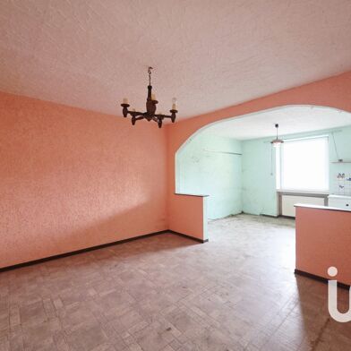 Maison 8 pièces 110000 €