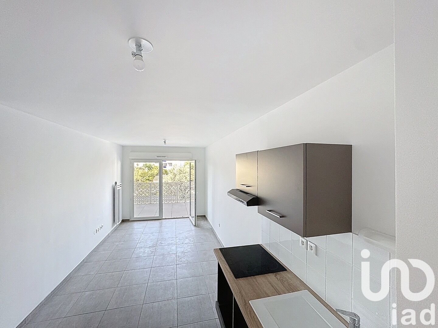 Vente Appartement 2 pièces - Photo 2