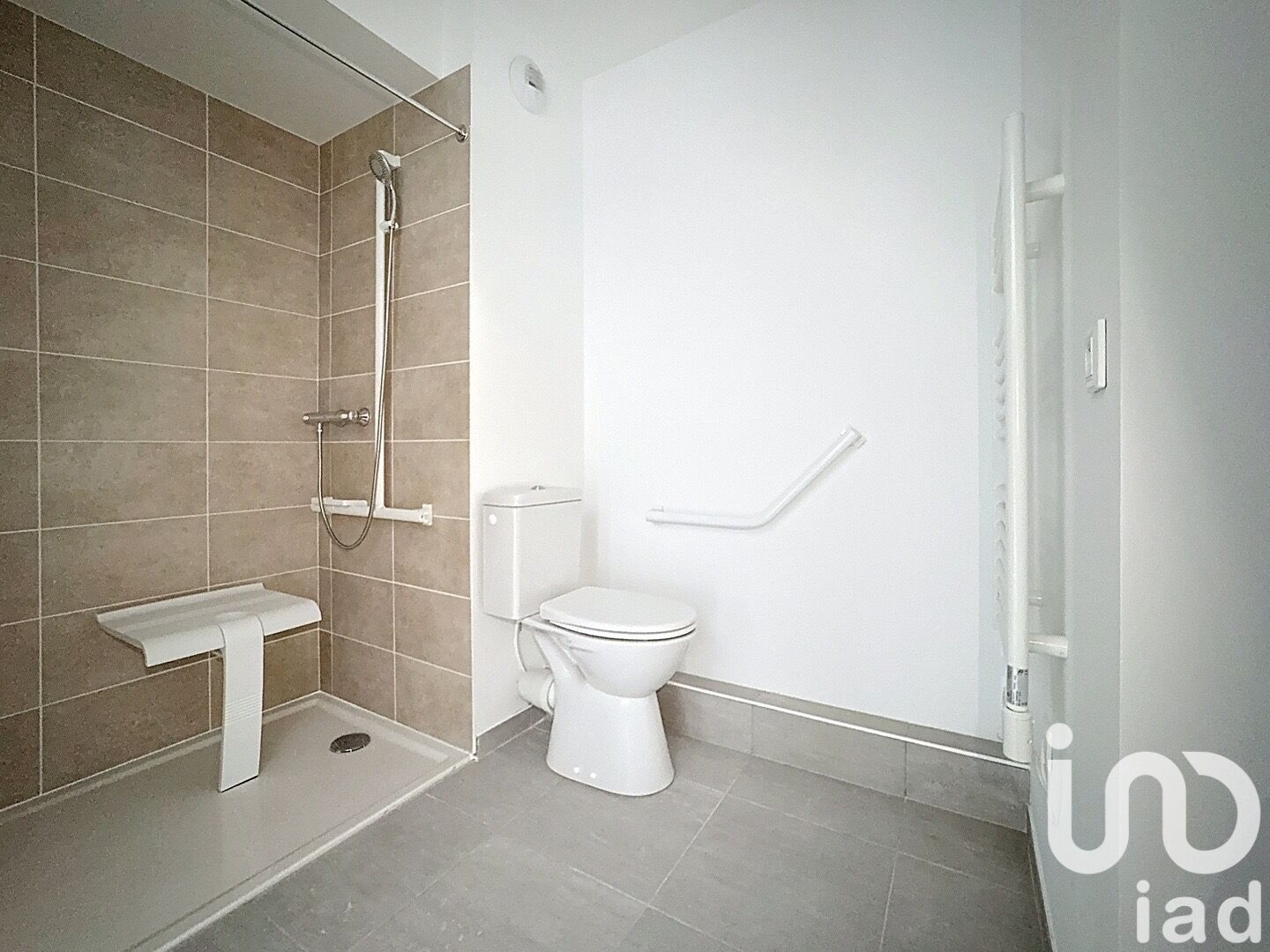 Vente Appartement 2 pièces - Photo 4