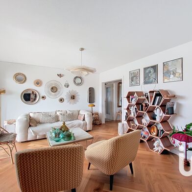 Appartement 5 pièces 416000 €