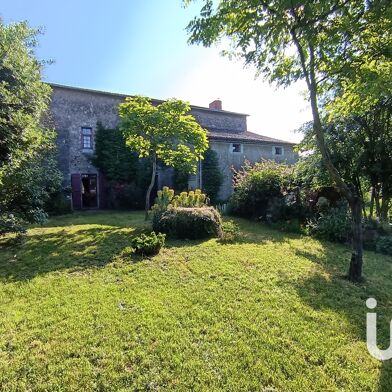 Maison 12 pièces 262000 €