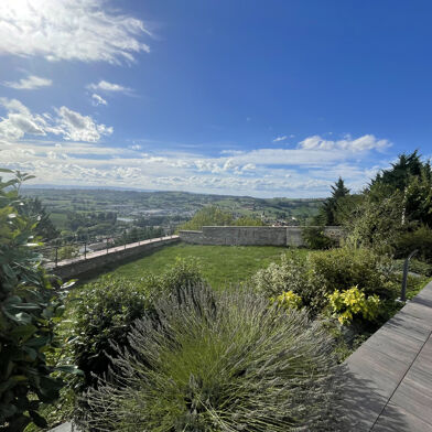 Maison 4 pièces 245000 €