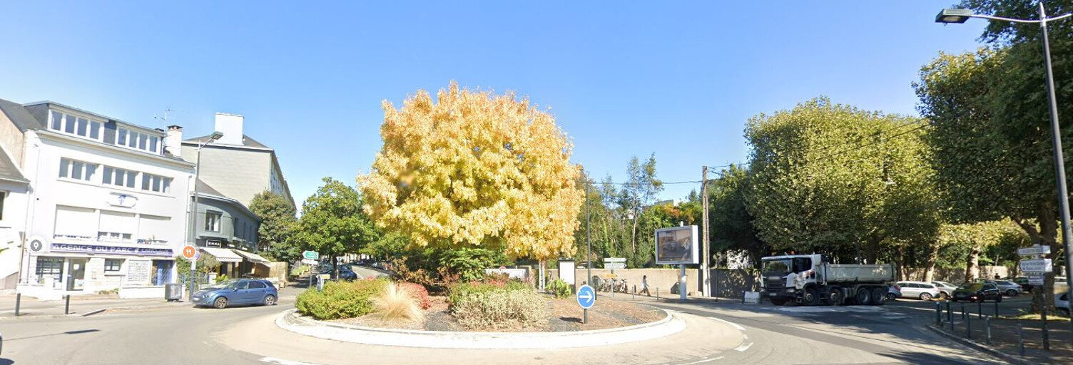 Garage  125 m² à vendre à Nantes (44000)