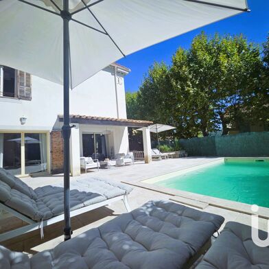 Maison 6 pièces 989000 €