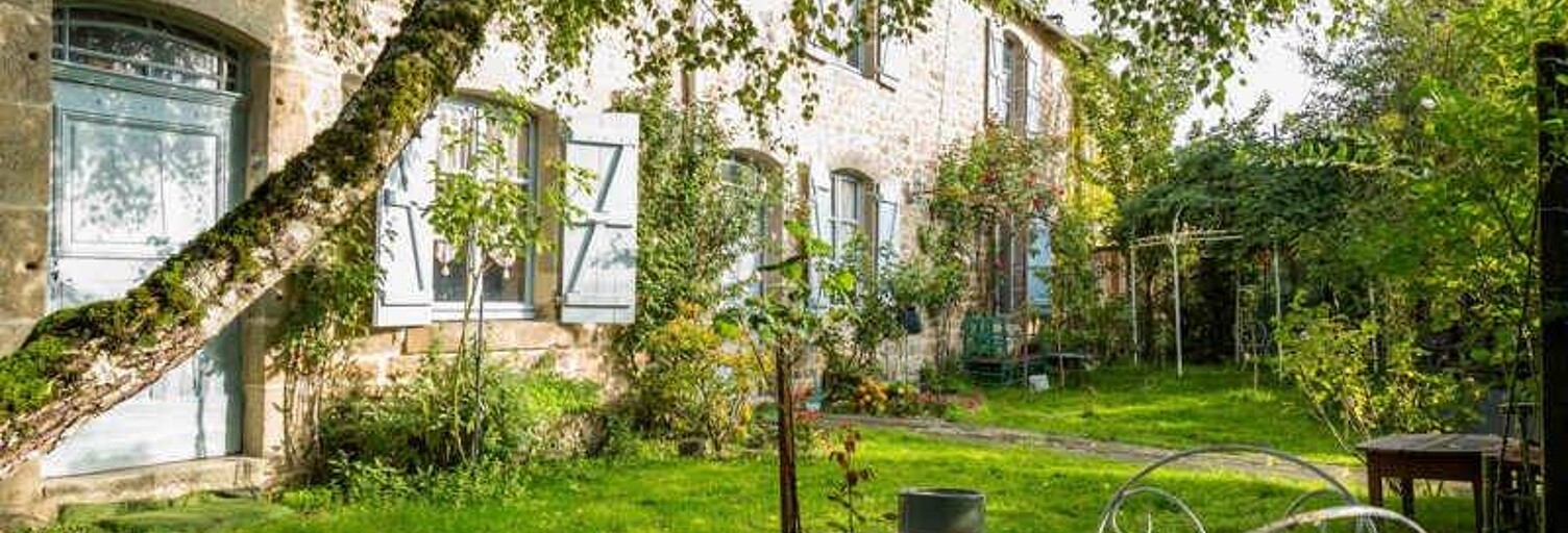 Maison 9 Pièces 300 m² à vendre à Le Monteil-au-Vicomte (23460)