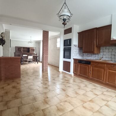 Maison 6 pièces 451500 €