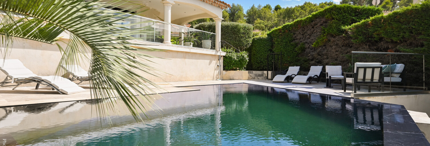 Maison 7 Pièces 233 m² à vendre à Le Beausset (83330)