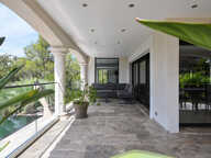Maison de plein pied avec piscine — photo 3