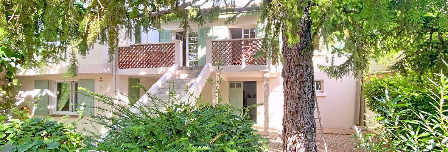 Maison 5 Pièces 101 m² à vendre à Avignon (84000)