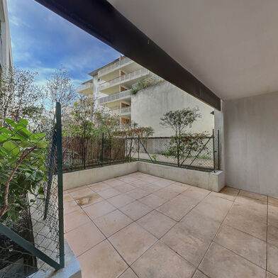 Appartement 4 pièces 220000 €