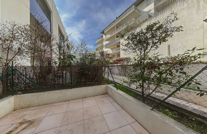 Appartement Avignon 4 pièce(s) 79m2 — photo 2