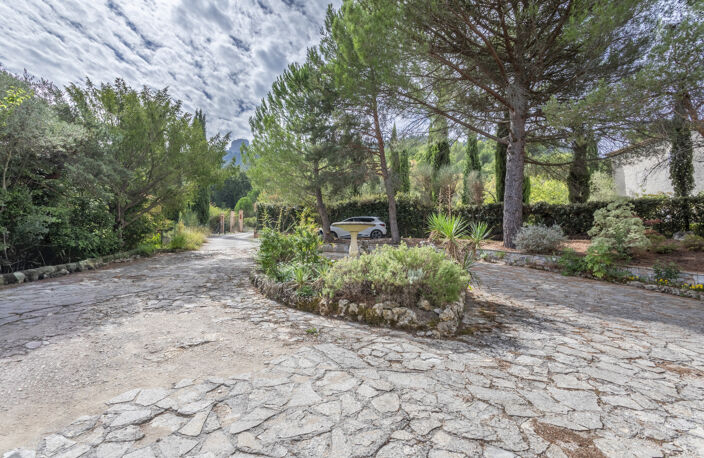 Belle villa dans un environnement calme avec vue exceptionne — photo 5