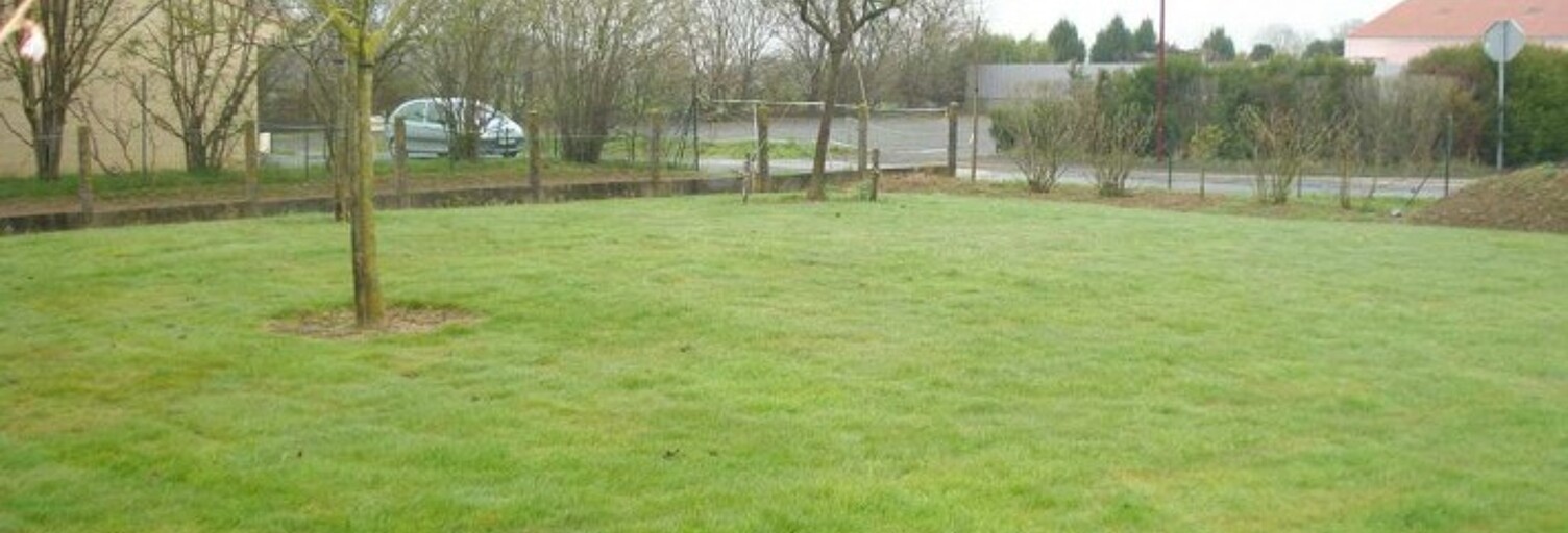 Terrain  930 m² à vendre à Blaye (33390)