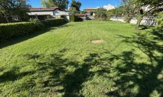 Terrain  555 m² à vendre à Vaulx-en-Velin (69120)