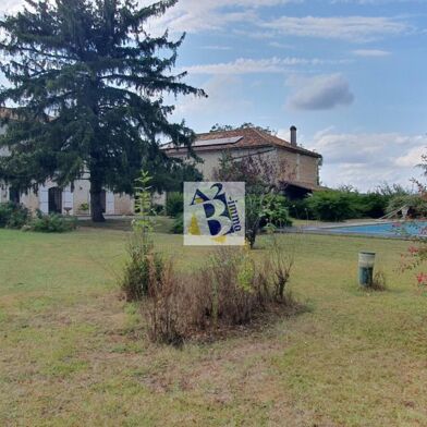 Maison 9 pièces 288750 €