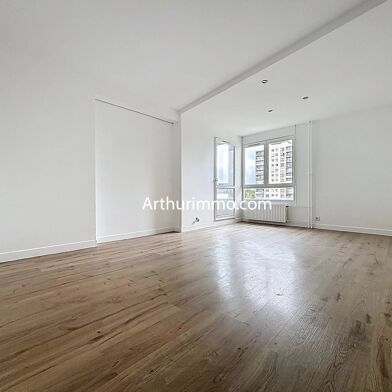 Appartement 4 pièces 195000 €