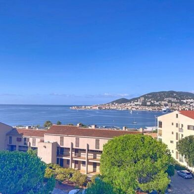 Appartement 5 pièces 1500 €