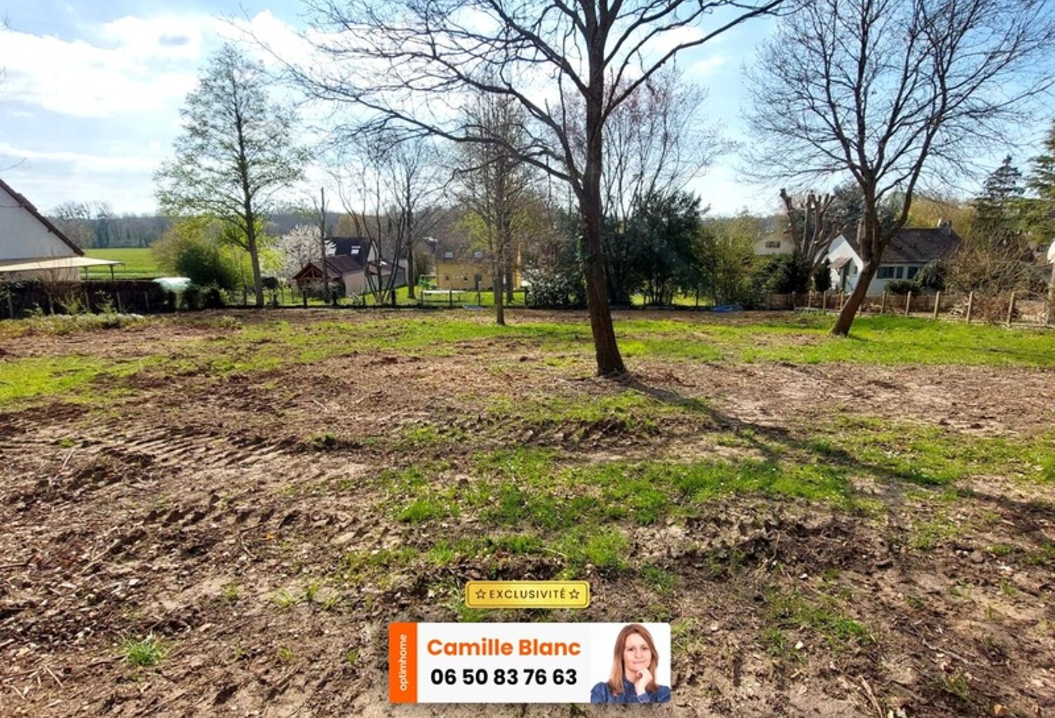 Maintenon 5 minutes terrain constructible 1085 m² — photo 1