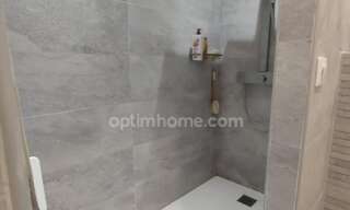 Maison 6 Pièces 183 m² à vendre à Grambois (84240)