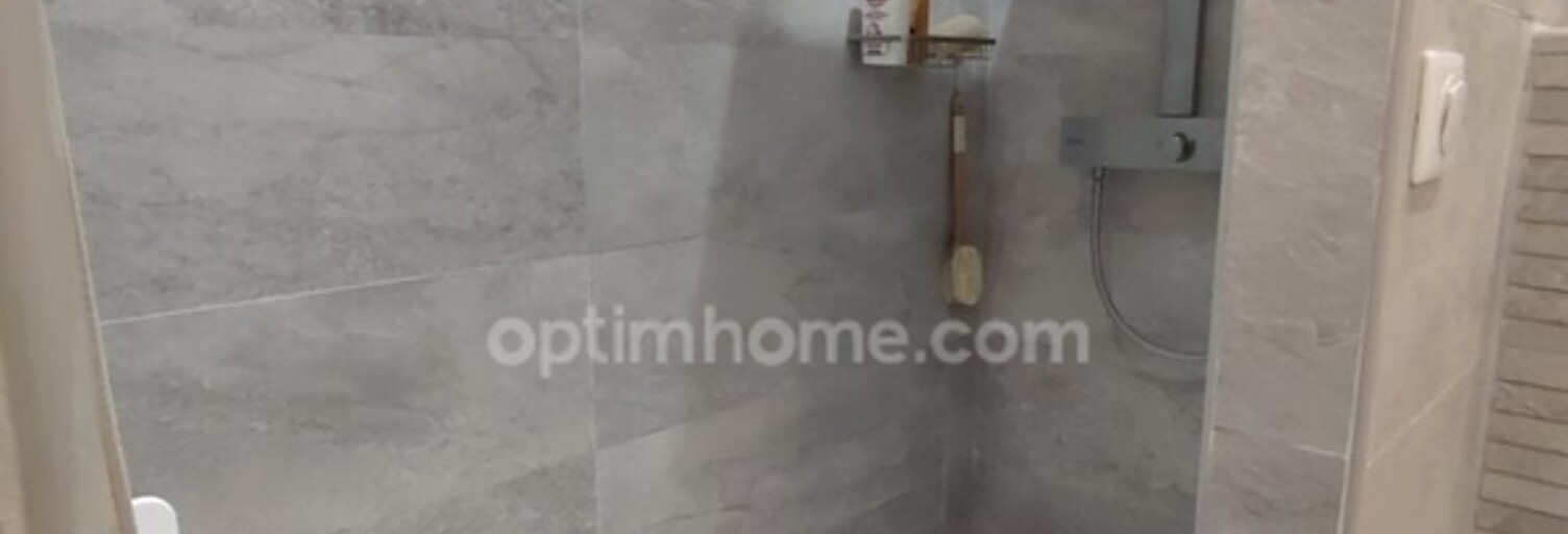 Maison 6 Pièces 183 m² à vendre à Grambois (84240)