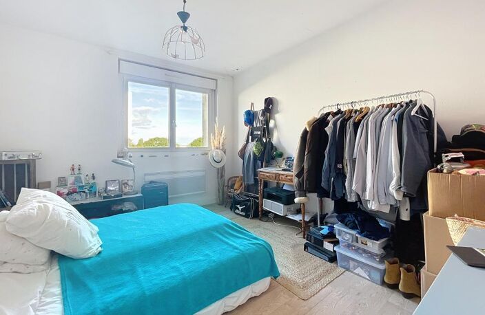 APPARTEMENT T4 PORT NEUF — photo 4
