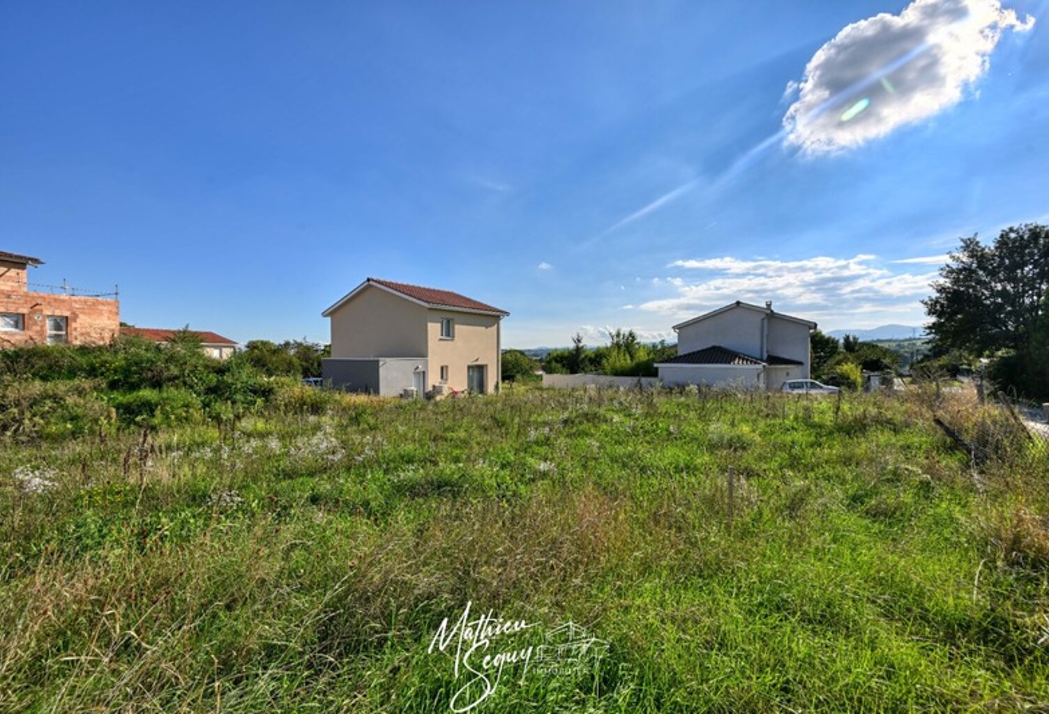 Terrain constructible dans un cadre de vie agréable — photo 1