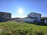 Terrain constructible dans un cadre de vie agréable — photo 4