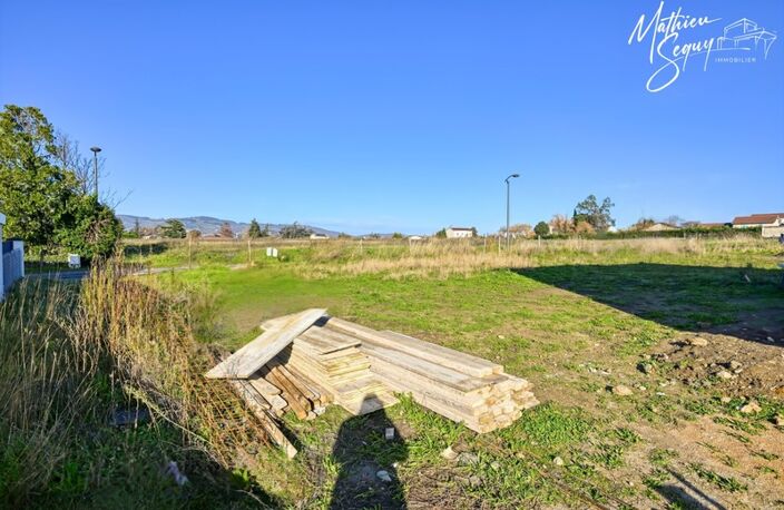 Terrain constructible dans un cadre de vie agréable — photo 5