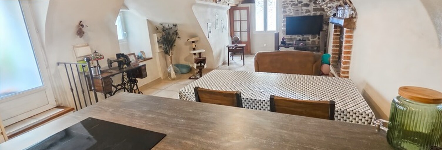 Maison 6 Pièces 139 m² à vendre à Laval-Pradel (30110)