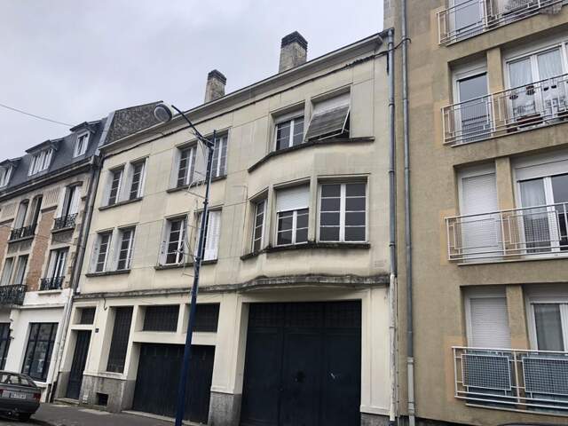 Immeuble à vendre SOISSONS (02) — photo du bien