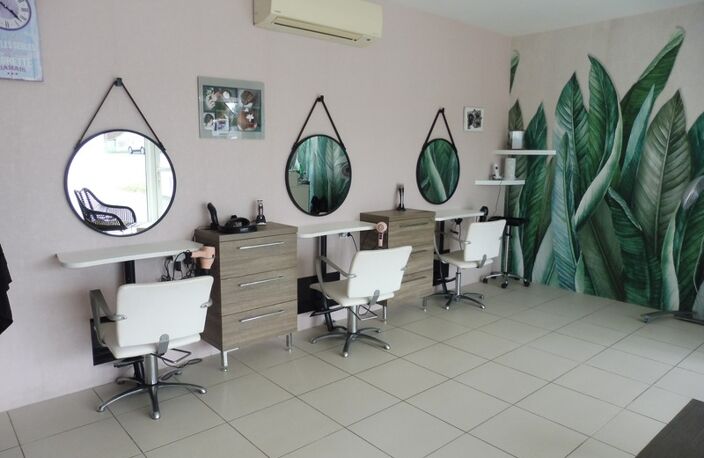 Fonds de commerce SALON de COIFFURE à vendre ORBIGNY (37) — photo 2