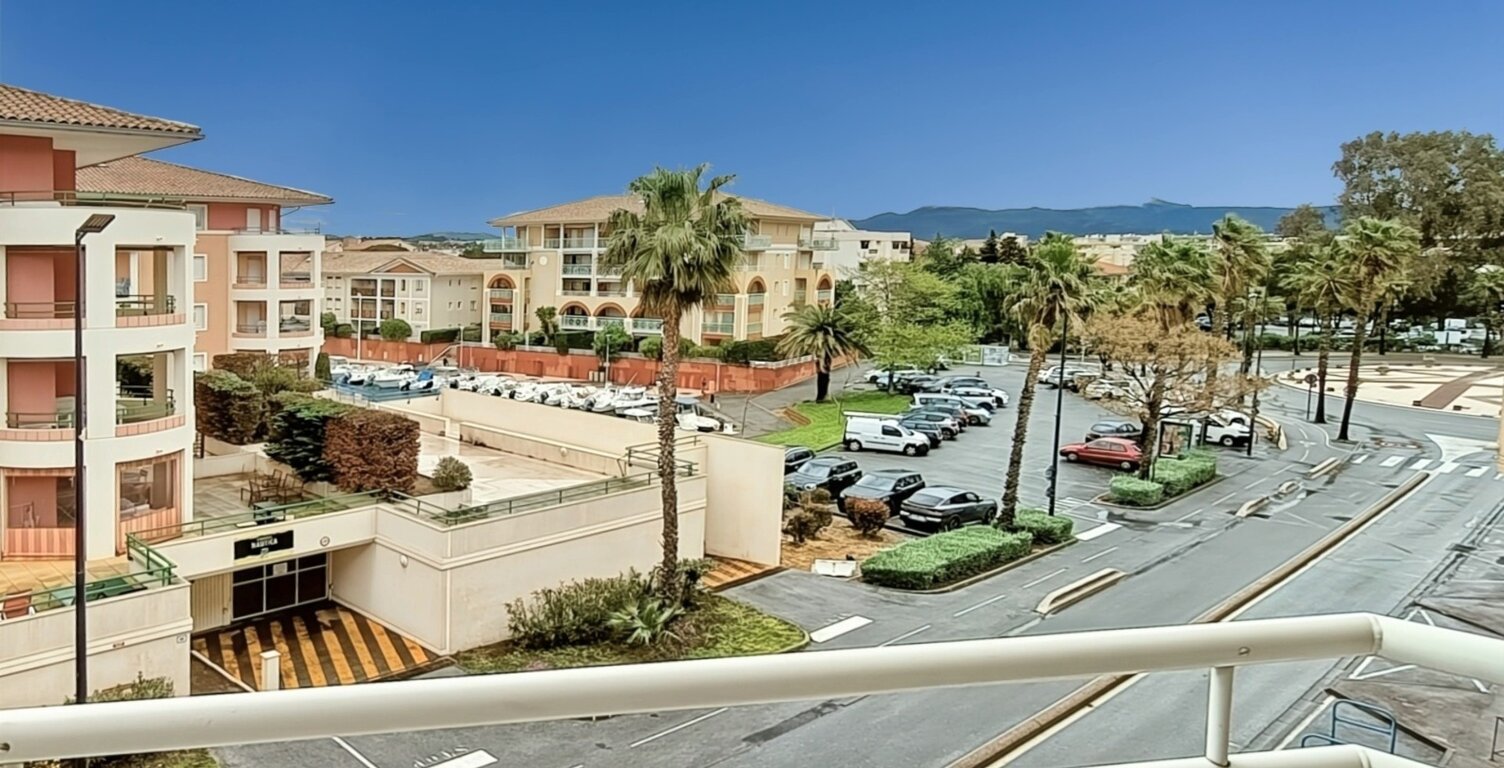 Appartement à vendre 0 pièces FREJUS (83) — photo 1