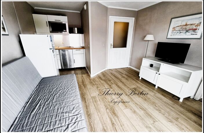 Appartement à vendre 0 pièces FREJUS (83) — photo 2