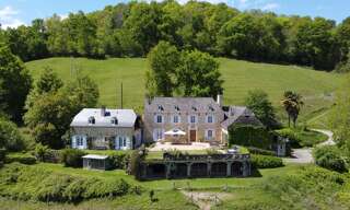 Maison 8 Pièces 450 m² à vendre à Pau (64000)