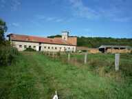Dpt Aisne (02), à vendre COUCY LE CHATEAU AUFFRIQUE  superbe corps de ferme sur 17 hectares — photo 2