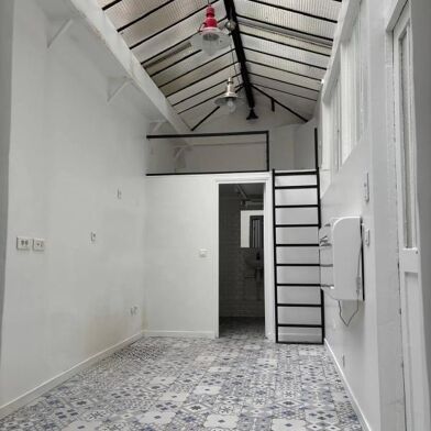 Local industriel 2 pièces 214000 €