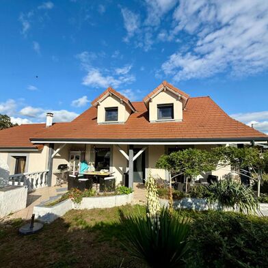 Maison 6 pièces 304000 €