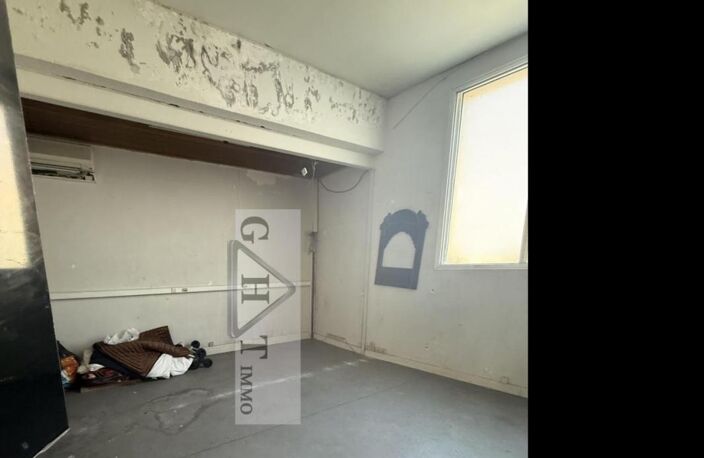 Local d'activités de 800m2 a vendre Romainville — photo 4